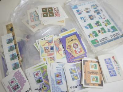実家片づけ(切手バラ 切手シート 遺品整理)藤沢市大庭