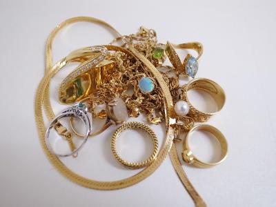 金アクセサリー買取 (金 指輪 ネックレス)藤沢市大庭