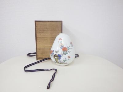 骨董品買取 (柿右衛門 花瓶)藤沢市西俣野