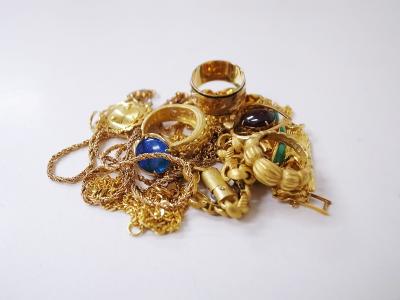 金アクセサリー買取 (ネックレス 指輪 ブレスレット)藤沢市亀井野