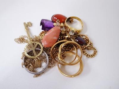 貴金属買い取り (指輪 ネックレス 金 プラチナ)横浜市泉区