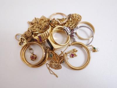 貴金属買取 (指輪 ネックレス ピアス)藤沢市下土棚