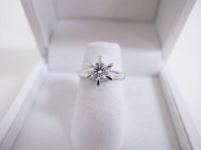 婚約プラチナリング買取