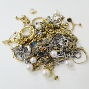 沢山のアクセサリー買い取り