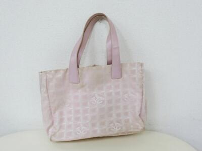 シャネルニュートラベルトート買取
