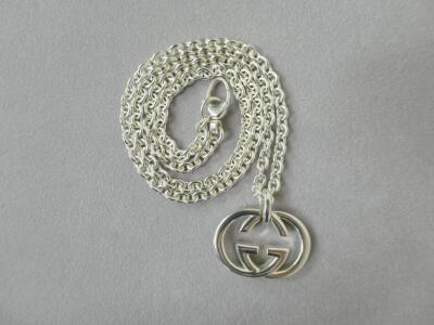 グッチシルバーネックレス買取