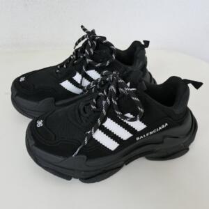 バレンシアガシューズ買取