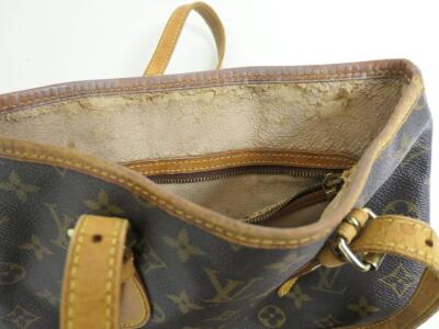 ルイヴィトンベタベタバッグ買取