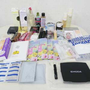 未使用化粧品まとめて買取